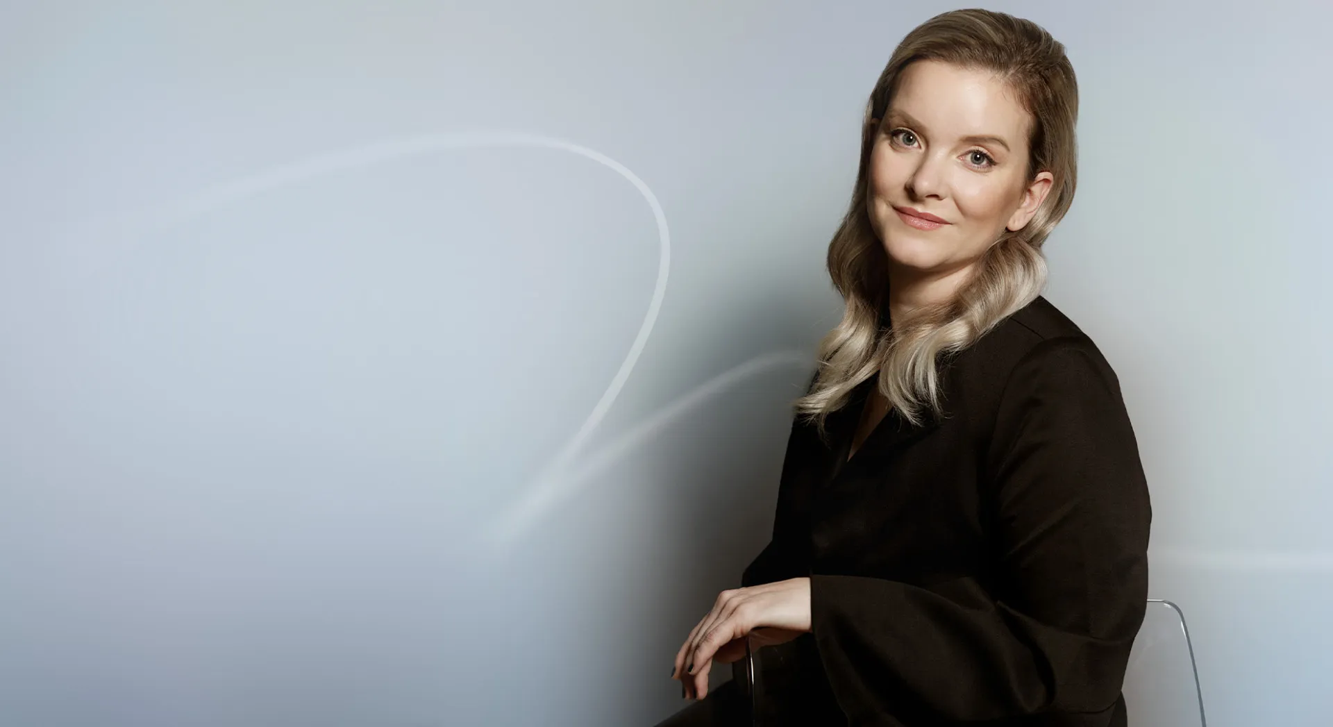 Mrs. Lucie 34 - Plastika HV