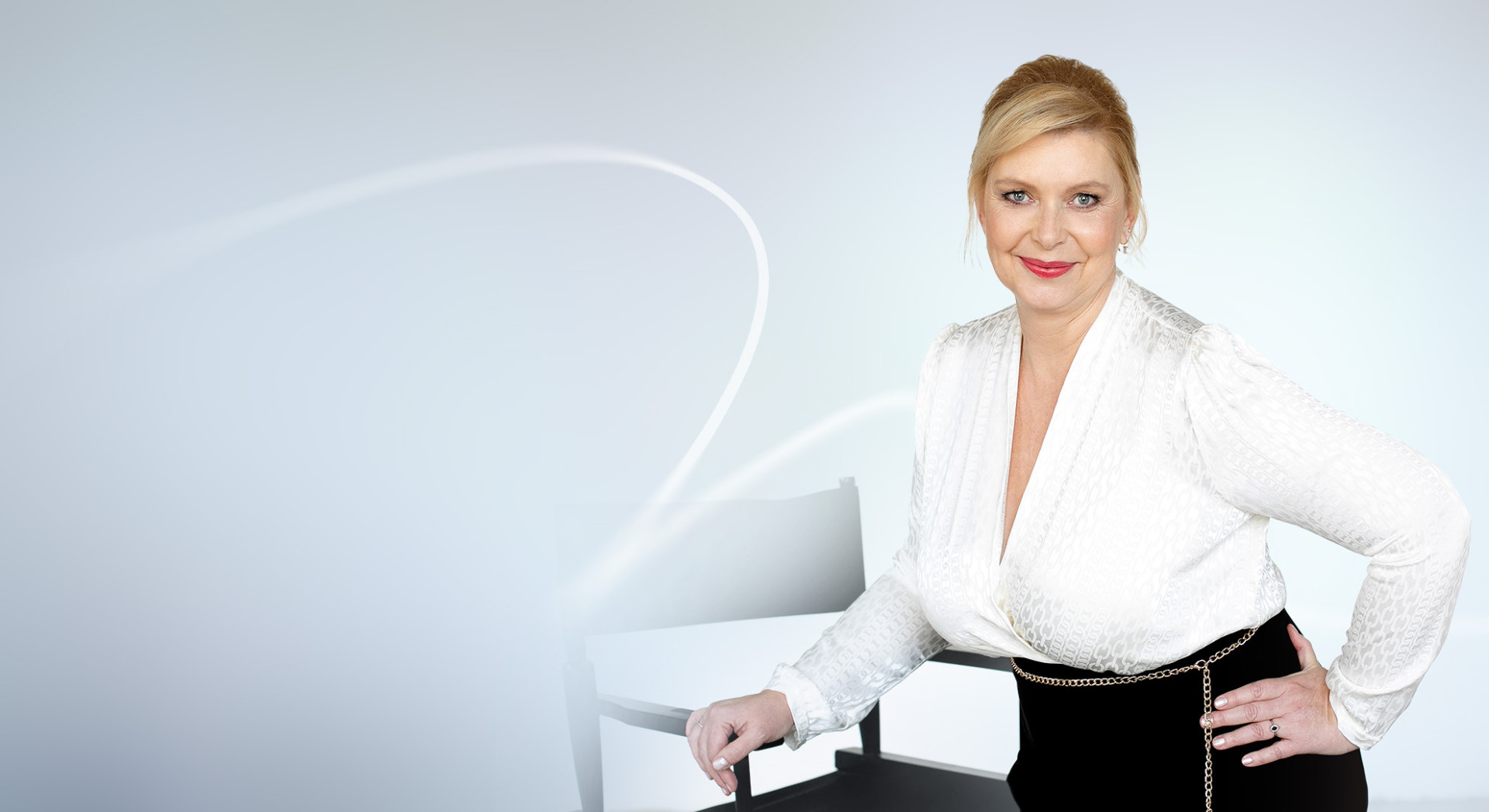 Mrs. Helena 56 - Abdominal plastic surgery